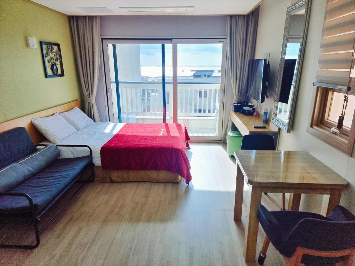 济州海洋山庄度假屋 西归浦市 外观 照片